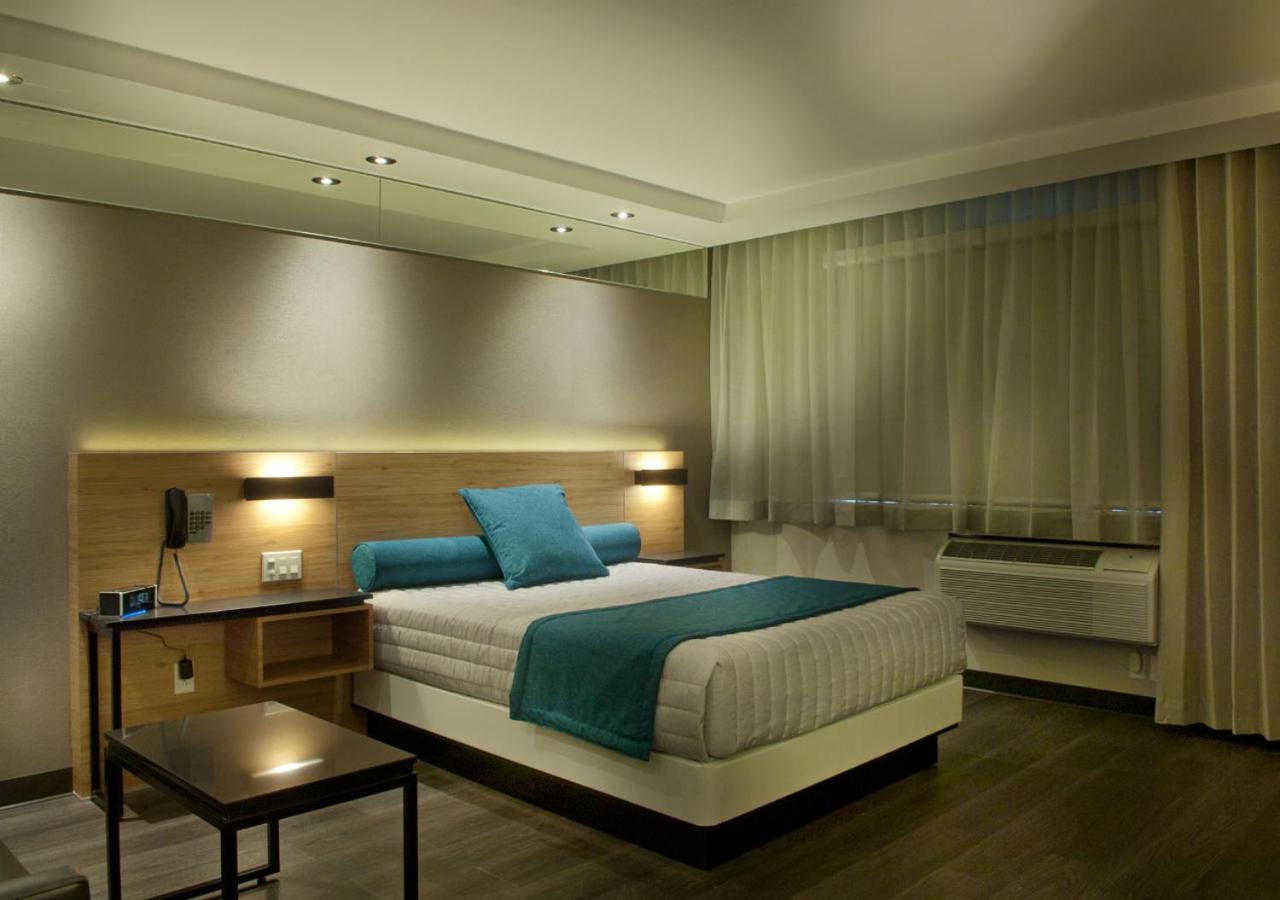 Hotel Ramada By Wyndham Laval
