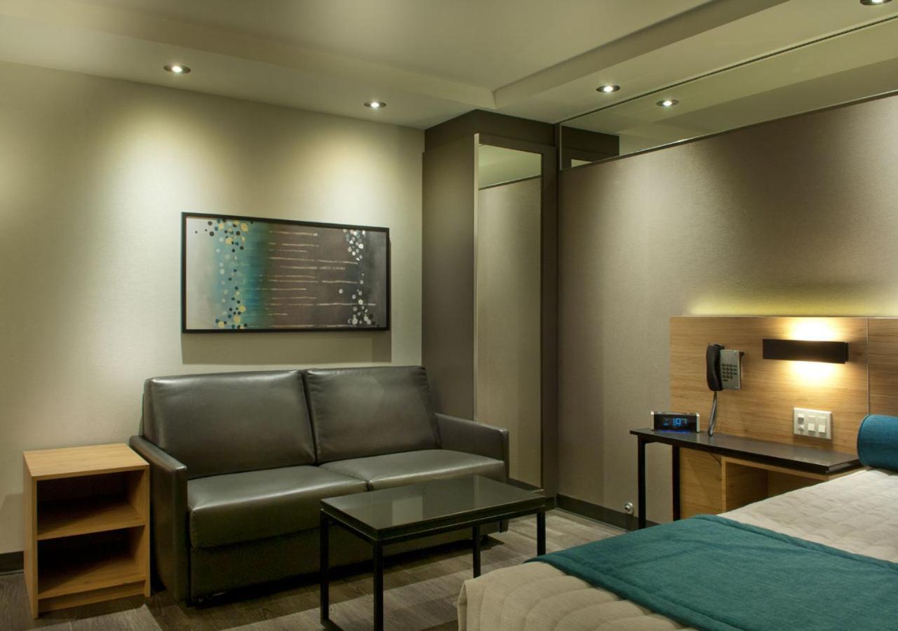 Ramada By Wyndham Laval