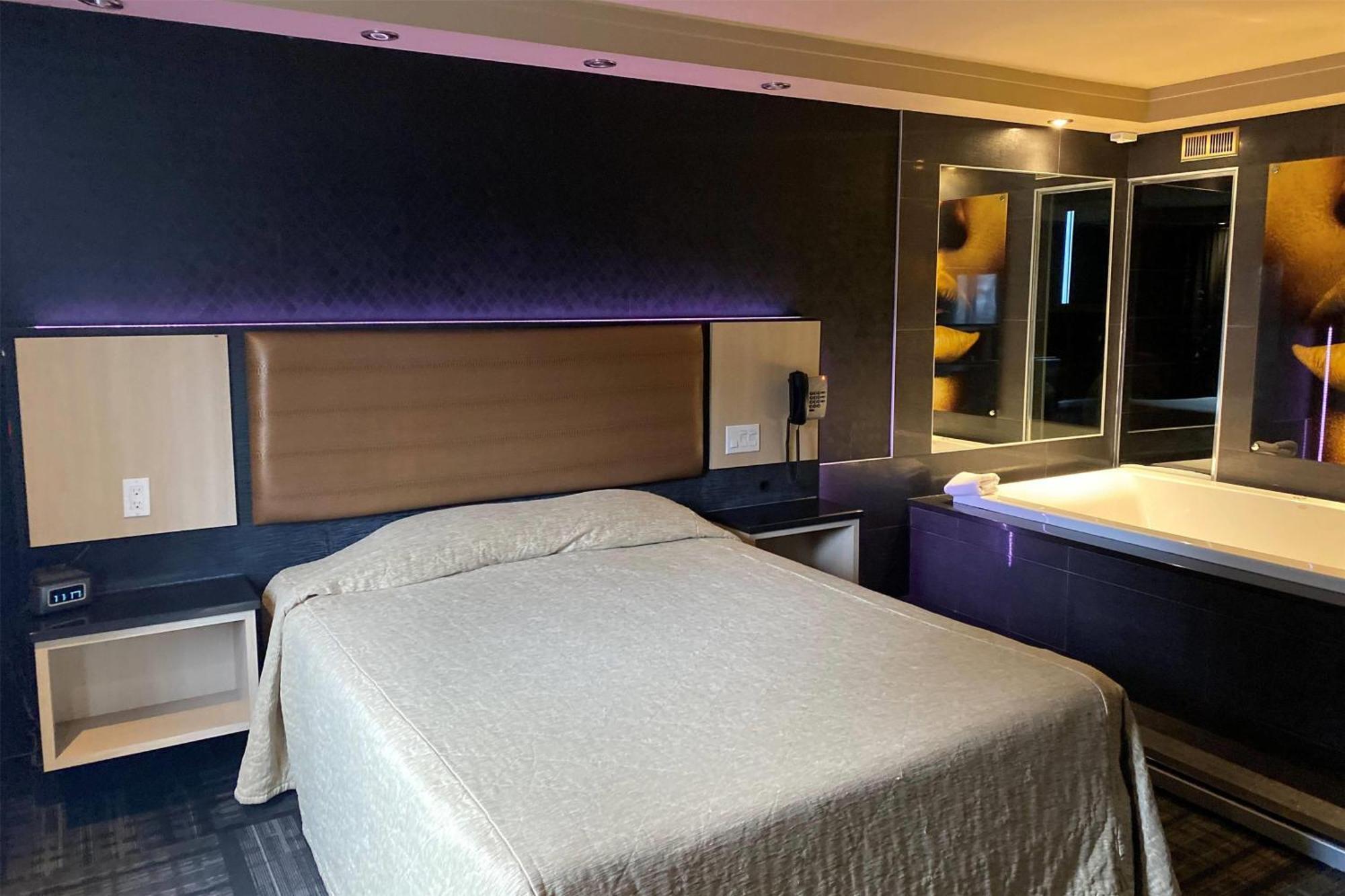 Ramada By Wyndham