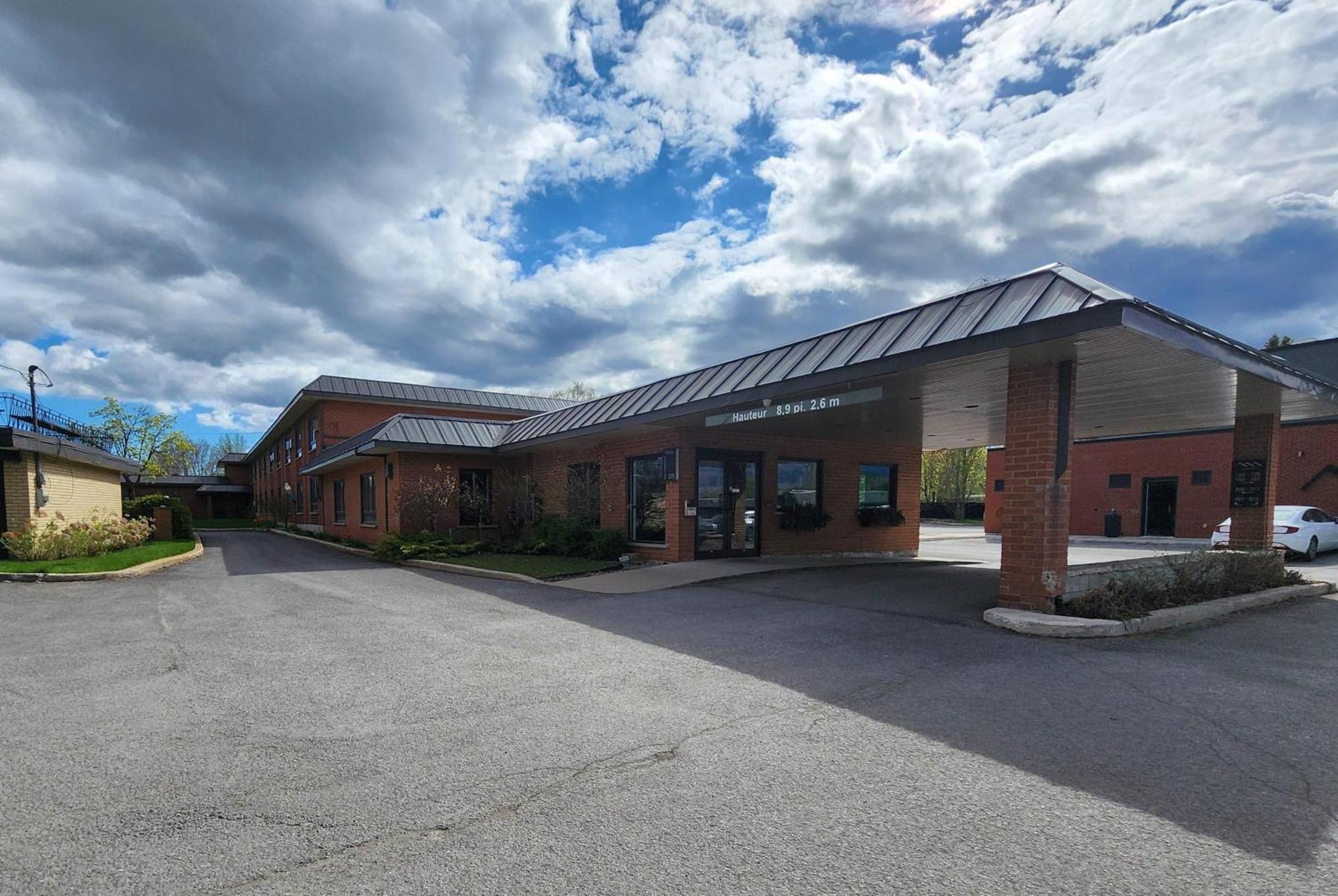 Ramada By Wyndham Hotel