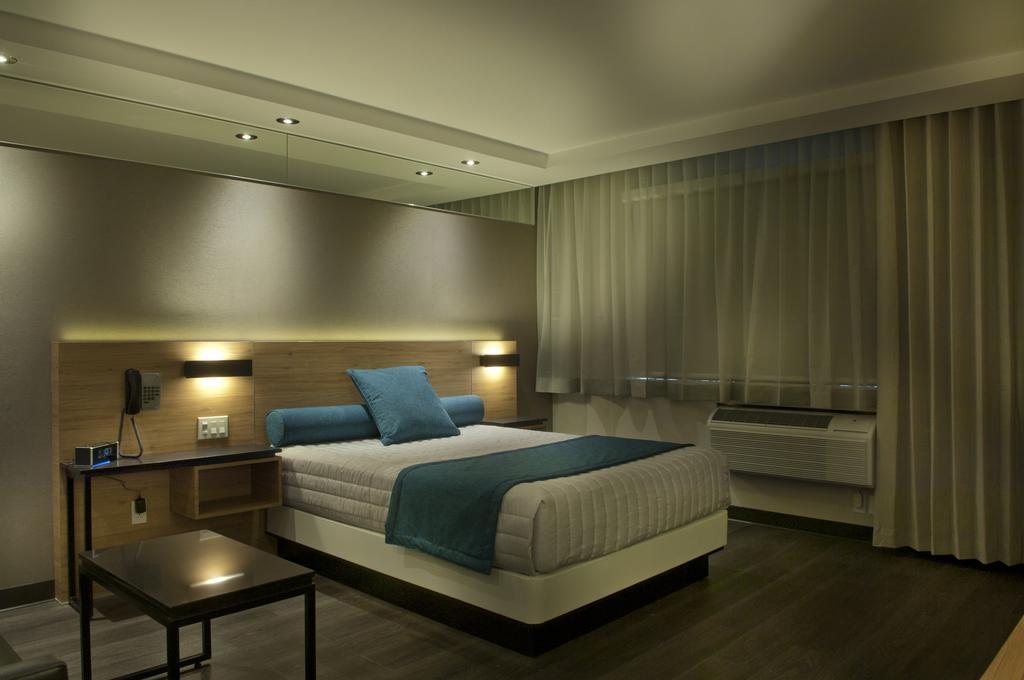 Ramada By Wyndham Laval