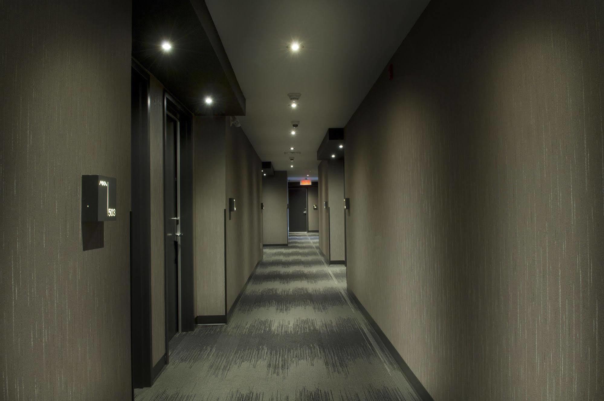 Ramada By Wyndham 3* Laval